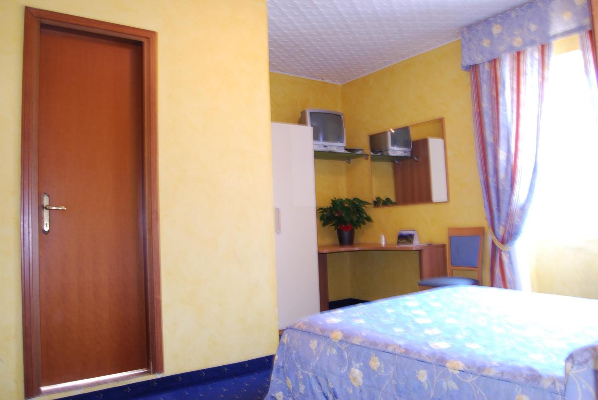Hotel Beata Giovannina Βερμπάνια Εξωτερικό φωτογραφία